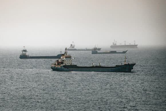 Hormuz Shipping Deal Faces Sanctions Hurdles